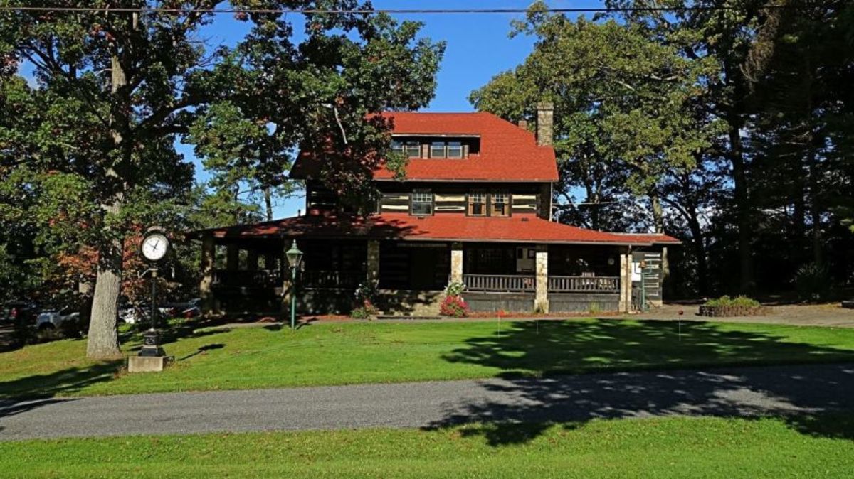 The log cabin clubhouse was originally a club member's summer home that Foxburg Country Club purchased in 1941. 