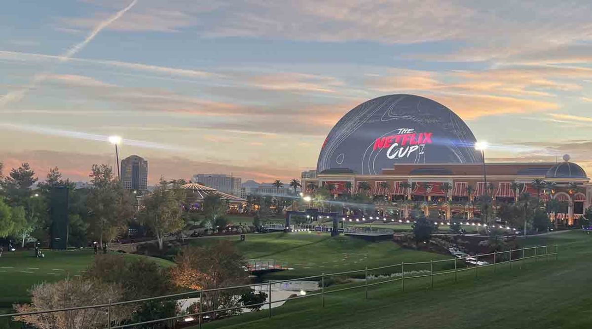 The Sphere is seen behind Wynn Golf Club at dusk.