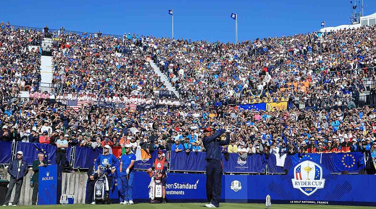 Tiger Woods of the United States plays his shot from the first tee during singles matches of the 2018 Ryder Cup at Le Golf National in Paris, France.