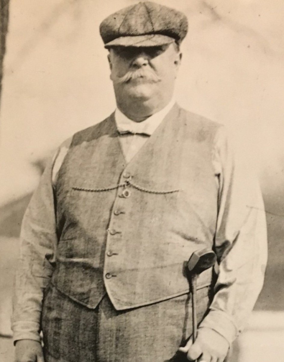 William Howard Taft never shied away from being photographed on the golf course, despite having received advice to the contrary. 