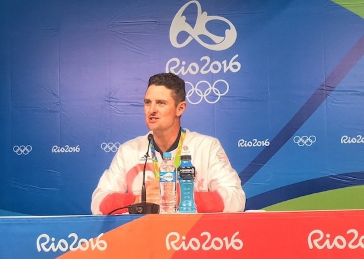 Justin Rose wins gold at the 2016 Rio Games, golf's return to the Olympics after a 112-year absence.