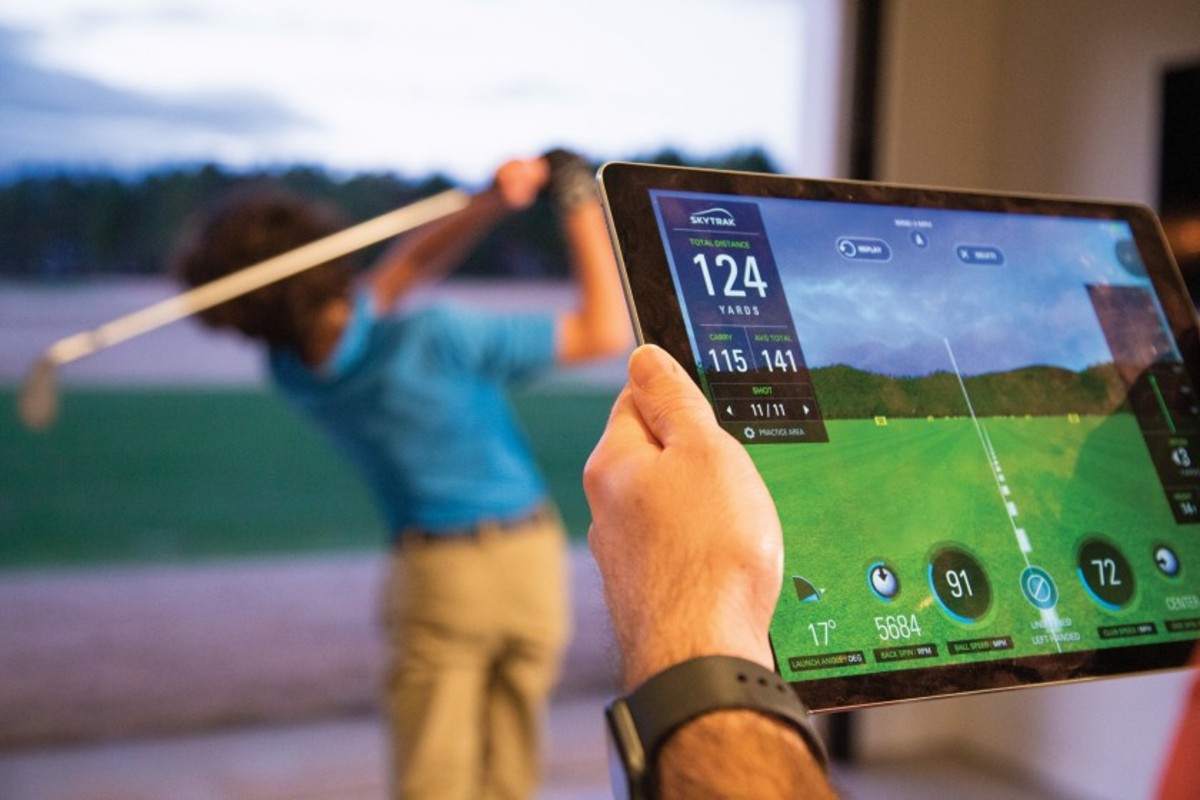 The SkyTrak launch monitor will capture and analyze ball flight data with a variety of metrics, including ball speed, launch angle, side and back spin, and side angle.