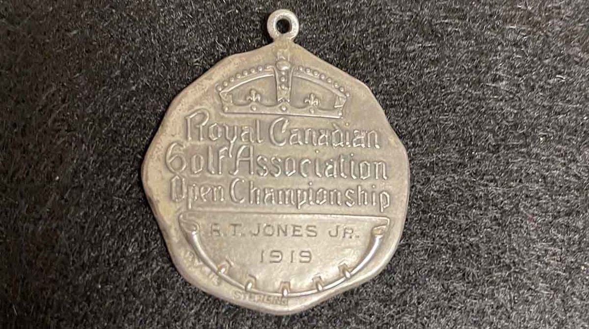 Bobby Jones' second-place medal from the 1919 Canadian Open is pictured at the 2022 Golf Heritage Society trade show.
