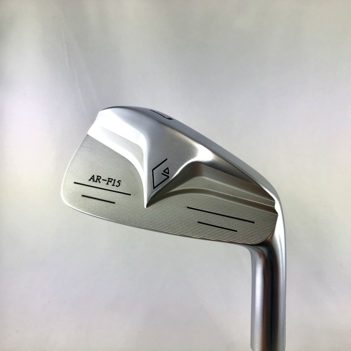 Argolf's AR-F15 irons are the French company's second dip into clubs other than the milled putters it built a reputation on. In 2019, Argolf introduced the AR-F18 irons. 