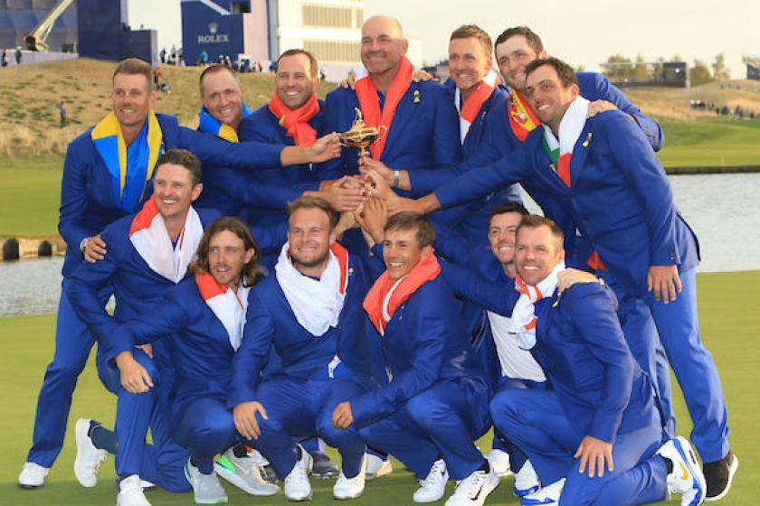 Team Europe – front, L-R: Justin Rose, Tommy Fleetwood, Tyrrell Hatton, Thorbjorn Olesen, Rory McIlroy and Paul Casey; back, L-R: Henrik Stenson, Alex Noren, Sergio Garcia, captain Thomas Bjorn, Ian Poulter, Jon Rahm and Francesco Molinari – gets its hands on yet another Ryder Cup.

