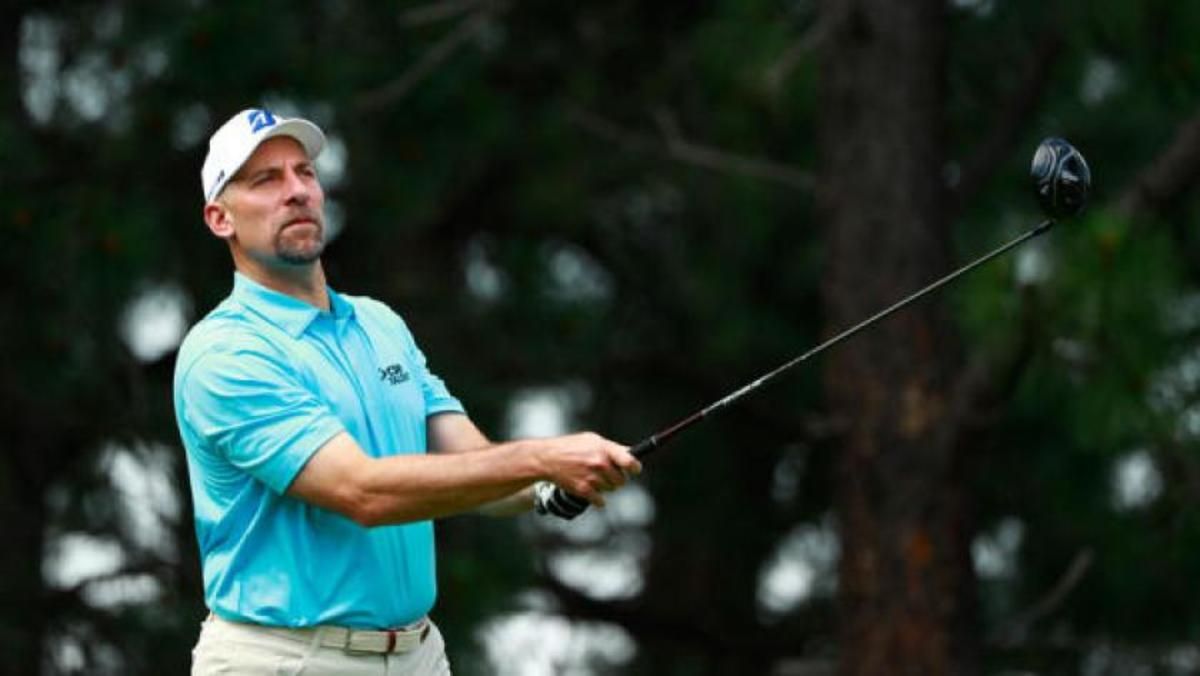 John Smoltz will debut on his new field of dreams this week at the U.S. Senior Open.