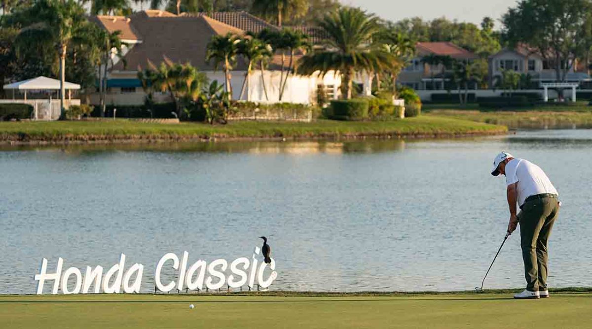 Shane Lowry hits a shot during the final round of the 2023 Honda Classic at PGA National Champion Course, Palm Beach Gardens, Fla.