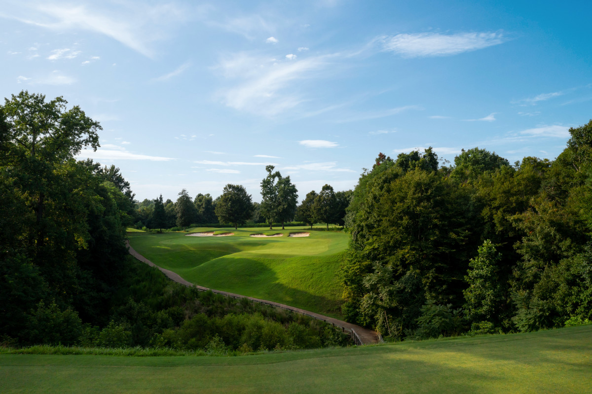 The Woods Course was designed by Virginia native son Curtis Strange and Tom Clark.