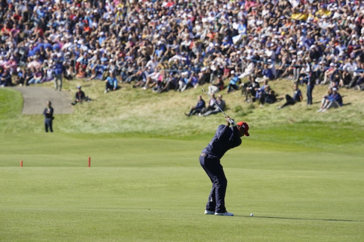 Tiger Woods restores the roar in golf, attracting immense crowds – notably here at the Ryder Cup in France – whenever he teed it up in 2018.