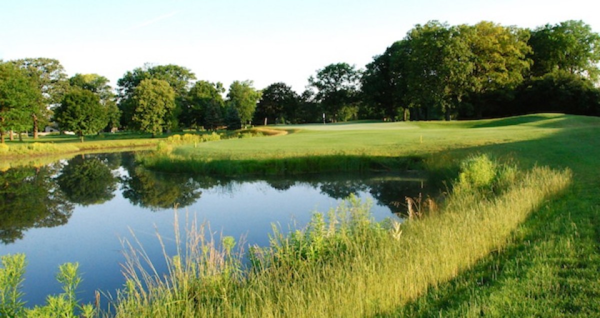 Wilmette Golf Club Hole No. 11, Par 4.