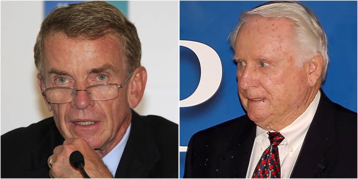 Tim Finchem (left) inherited the foundation of an economic powerhouse at the PGA Tour from predecessor Deane Beman (right), who served as commissioner in 1974-94 after an outstanding amateur career and 4 victories on the PGA Tour.