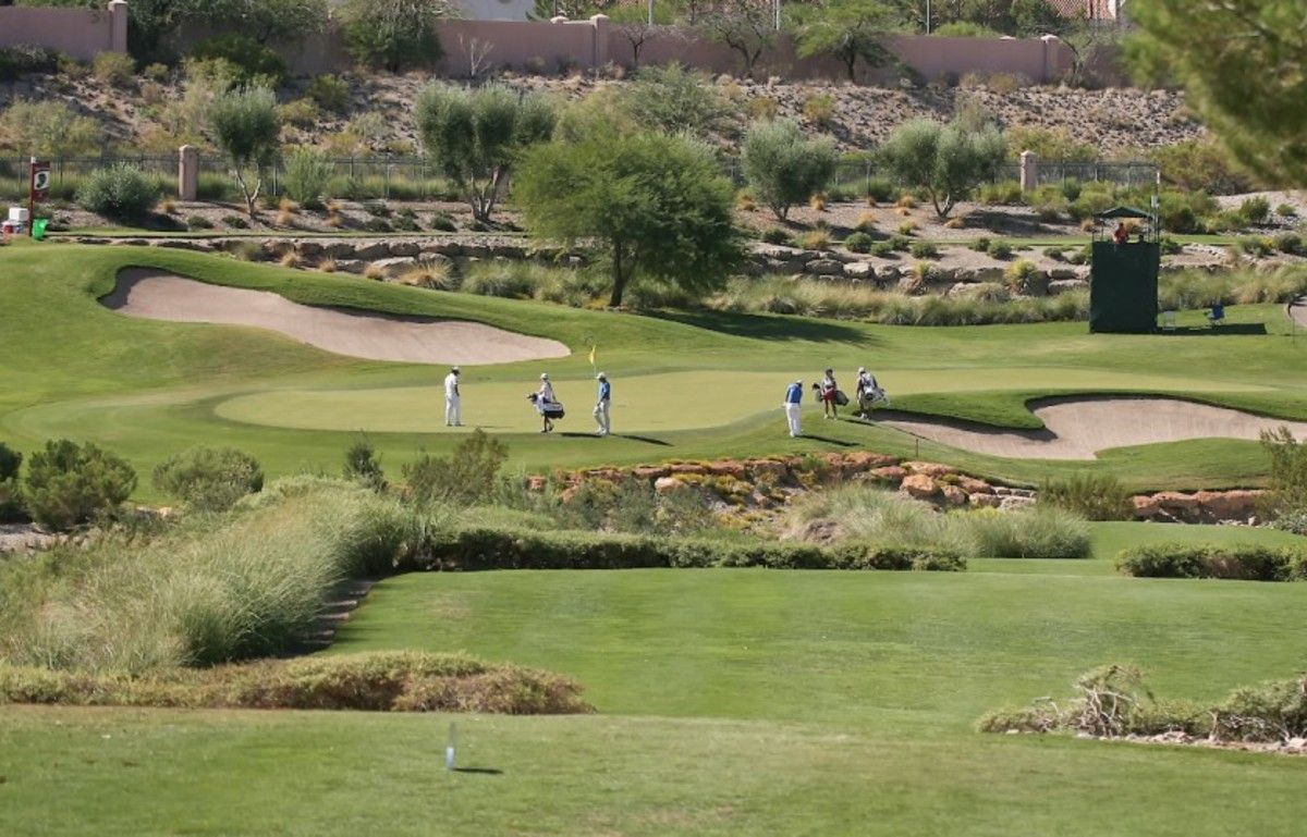 The annual PGA Tour stop in Las Vegas plays to sparse crowds, but more sports fans might take a chance on golf as gambling spreads.