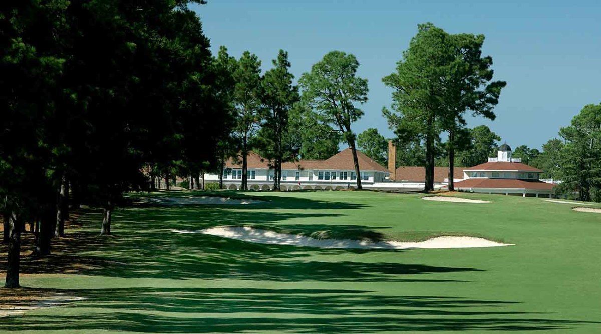 The 18th hole is pictured at Pinehurst No. 1.