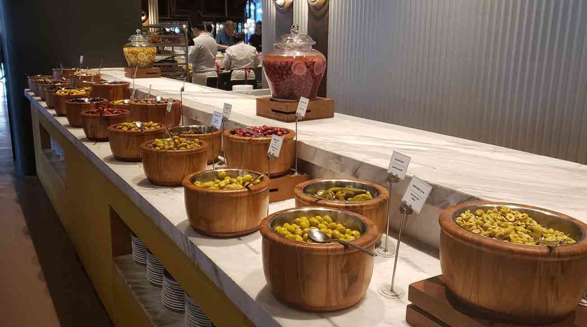 Olives at the Maxx Royal buffet in Turkey