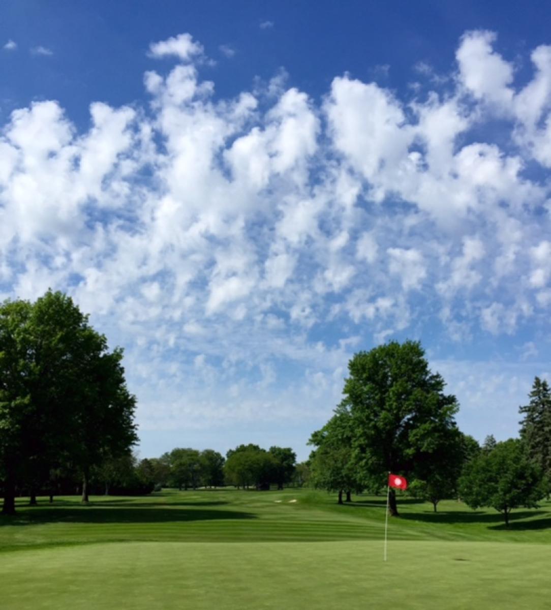 While Alister MacKenzie is the course architect of record for Ohio State University's Scarlet Course, the greens were actually completed after his death. As a result, they lack a touch of MacKenzie's ingenuity.