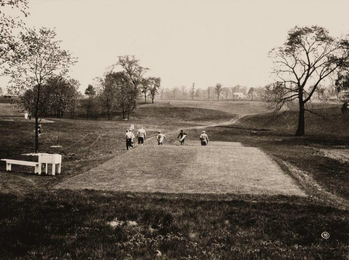 How the sixth hole at the Donald Ross-designed Scioto Country Club looked in 1926, 10 years after its opening in Columbus, Ohio. 