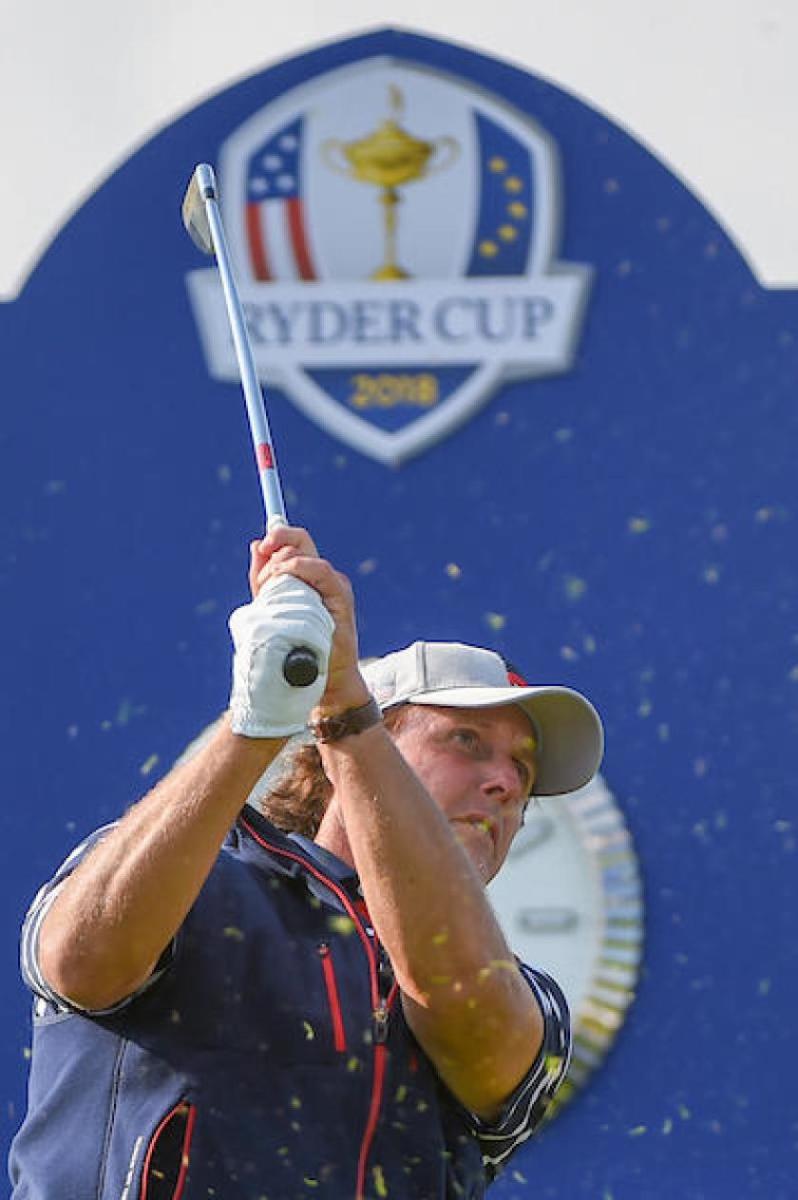 Phil Mickelson continues to struggle, losing on Day 1 of the Ryder Cup.