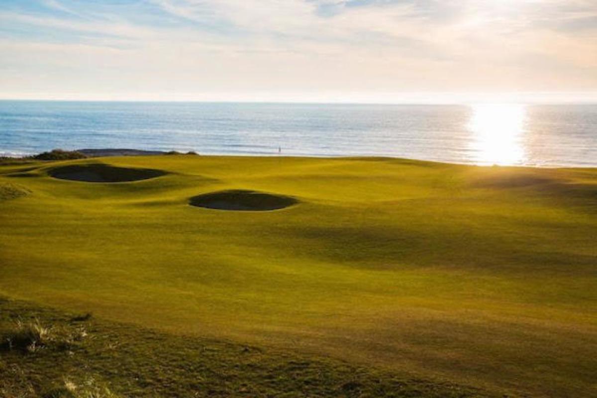 David McLay Kidd rose to golf course architecture prominence in the early 1990s with his Bandon Dunes layout along the Oregon coastline. 