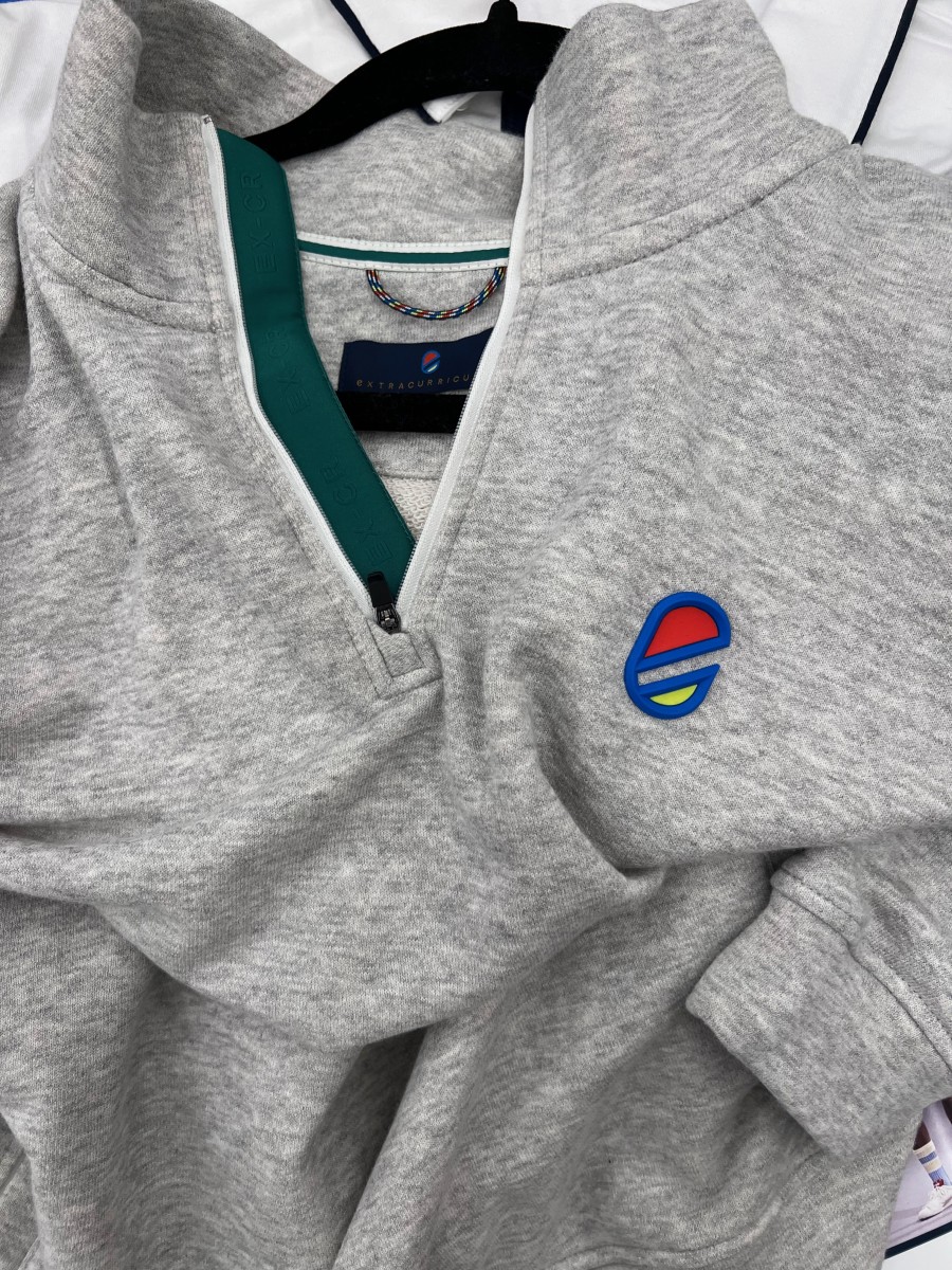 Extracurricular Avery with locker loop