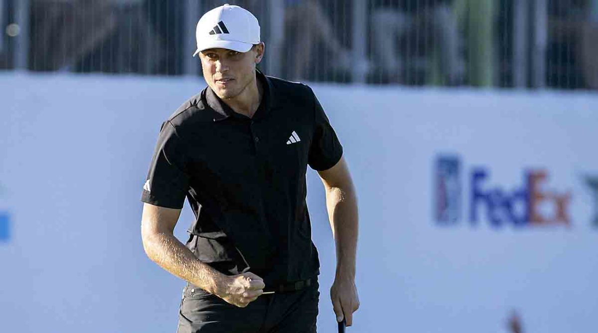 Ludvig Åbergreacts after his putt on the 18th green during the final round of the RSM Classic golf tournament, Sunday, Nov. 19, 2023, in St. Simons Island, Ga.