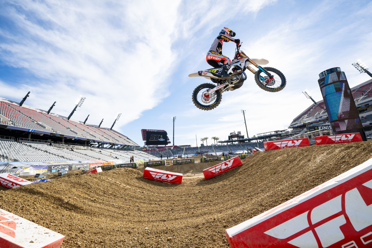 Jett Lawrence practices his jumps in preparation for tonight's race in San Diego. Photo: Align Media.
