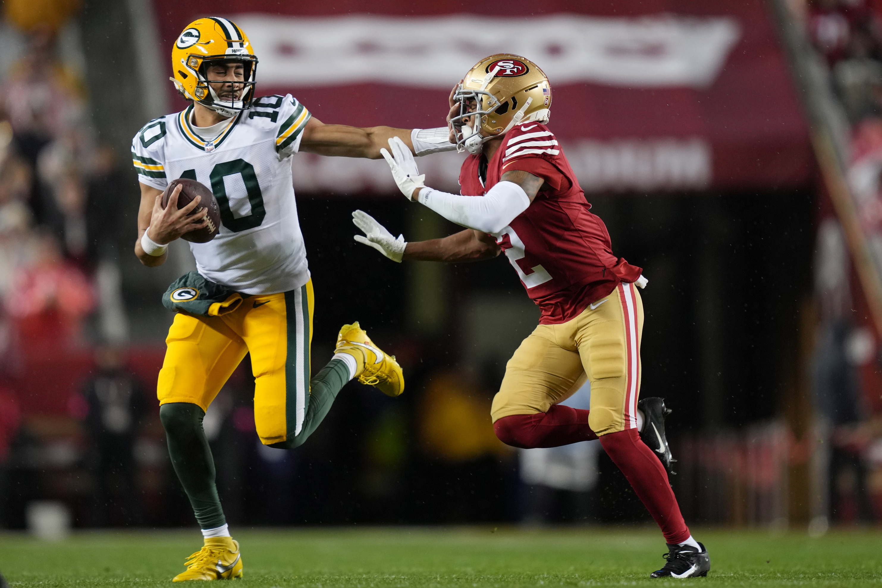 Packers quarterback Jordan Love threw an interception late in the fourth quarter as Green Bay lost a heartbreaker to the San Francisco 49ers in an NFC divisional round game Saturday.