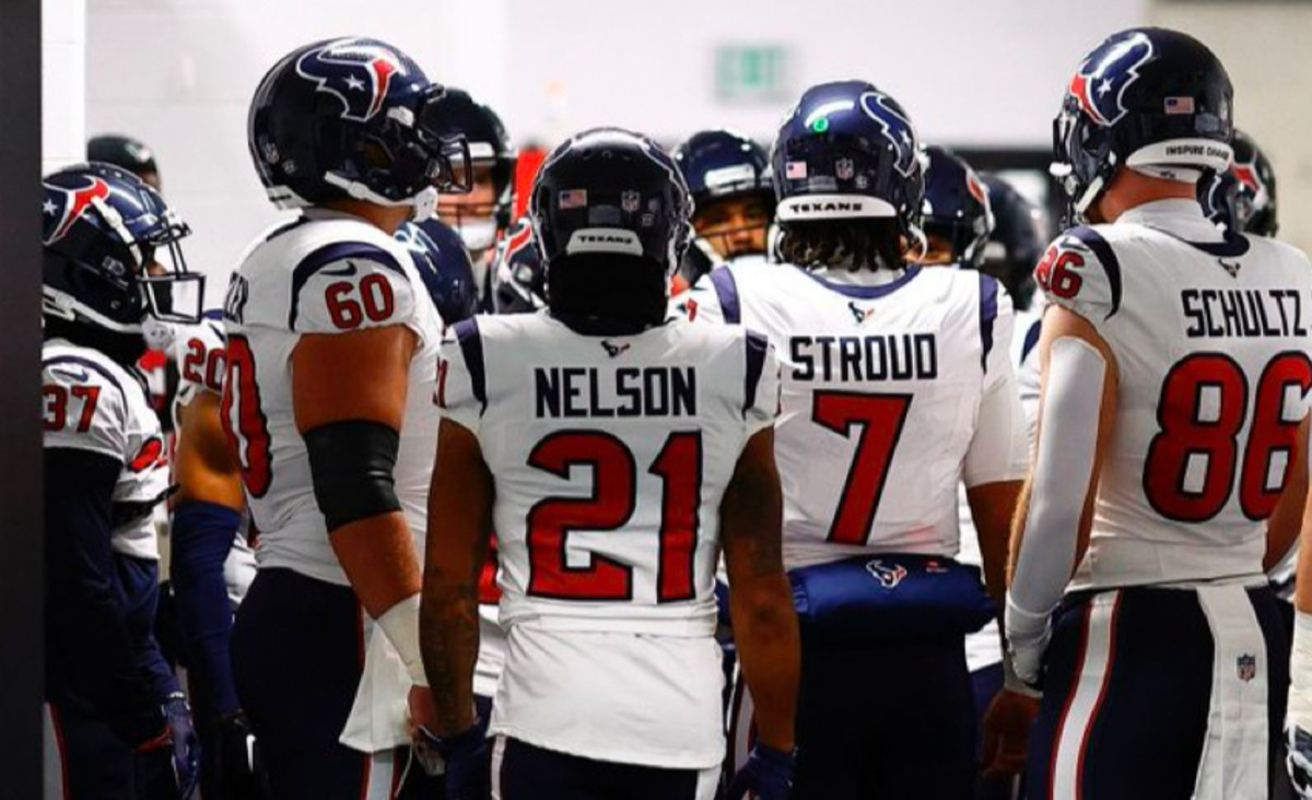 Houston Texans prepare to take on the Baltimore Ravens during the AFC Divisional Round of the playoffs.  