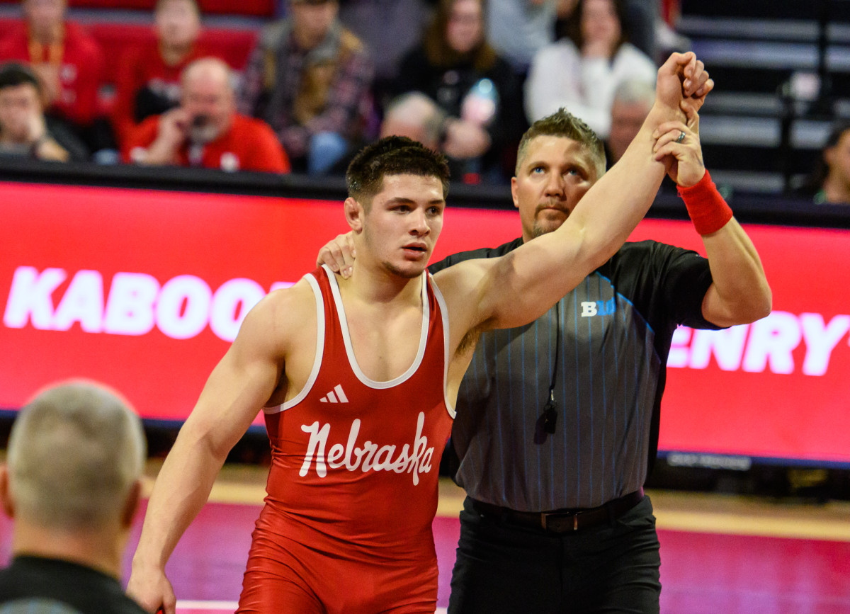 Nebraska Wrestlers Top Purdue All Huskers
