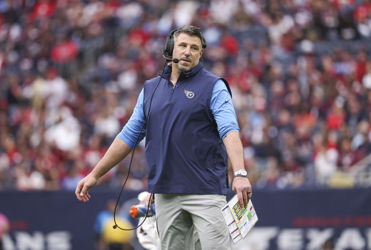 Dec 31, 2023; Houston, Texas, USA; Tennessee Titans head coach Mike Vrabel reacts after a play during the first quarter against the Houston Texans at NRG Stadium.
