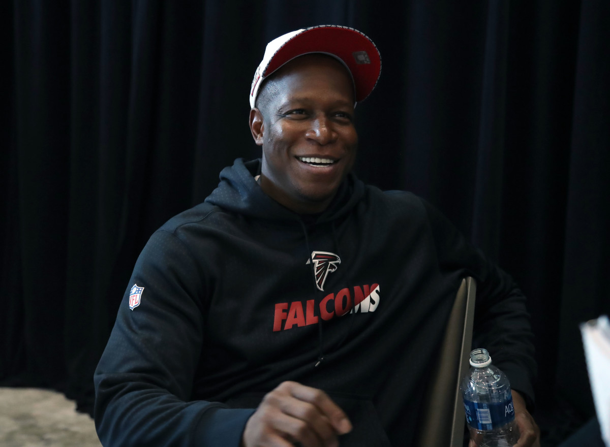 Feb 1, 2017; Houston, TX, USA; Atlanta Falcons assistant head coach Raheem Morris smiles as he answers questions at a press conference for Super Bowl LI at Westin Houston Memorial City Hotel.