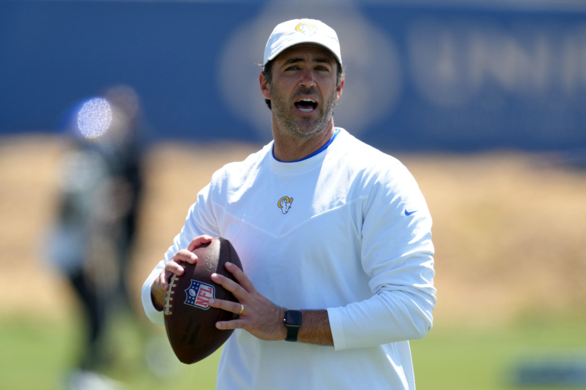 Los Angeles Rams quarterbacks coach Zac Robinson during organized team activities