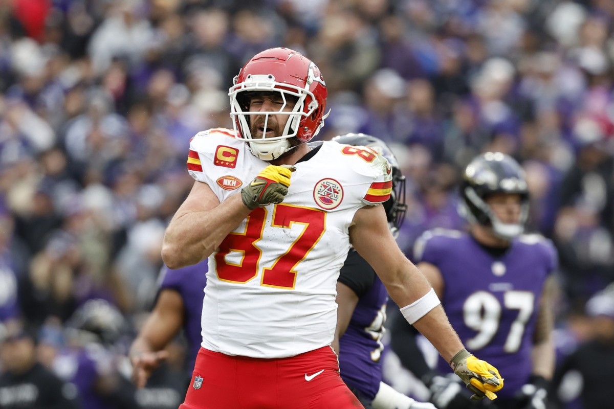 Chiefs tight end Travis Kelce had a huge day in the AFC championship, catching 11 passes for 116 yards and a touchdown.