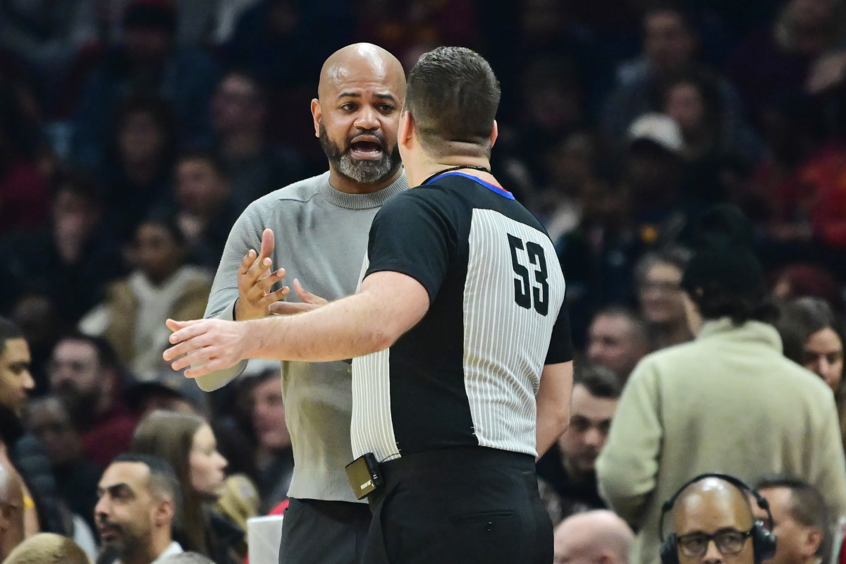Jan 29, 2024; Cleveland, Ohio, USA; Cleveland Cavaliers head coach J.B. Bickerstaff argues with referee Matt Kallio during the first half against the Los Angeles Clippers at Rocket Mortgage FieldHouse.