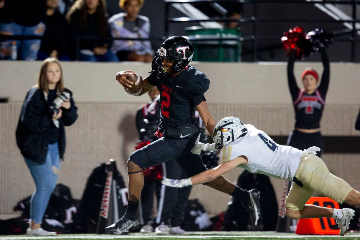 Photos Ollie Gordon leads Euless Trinity to bidistrict playoff win