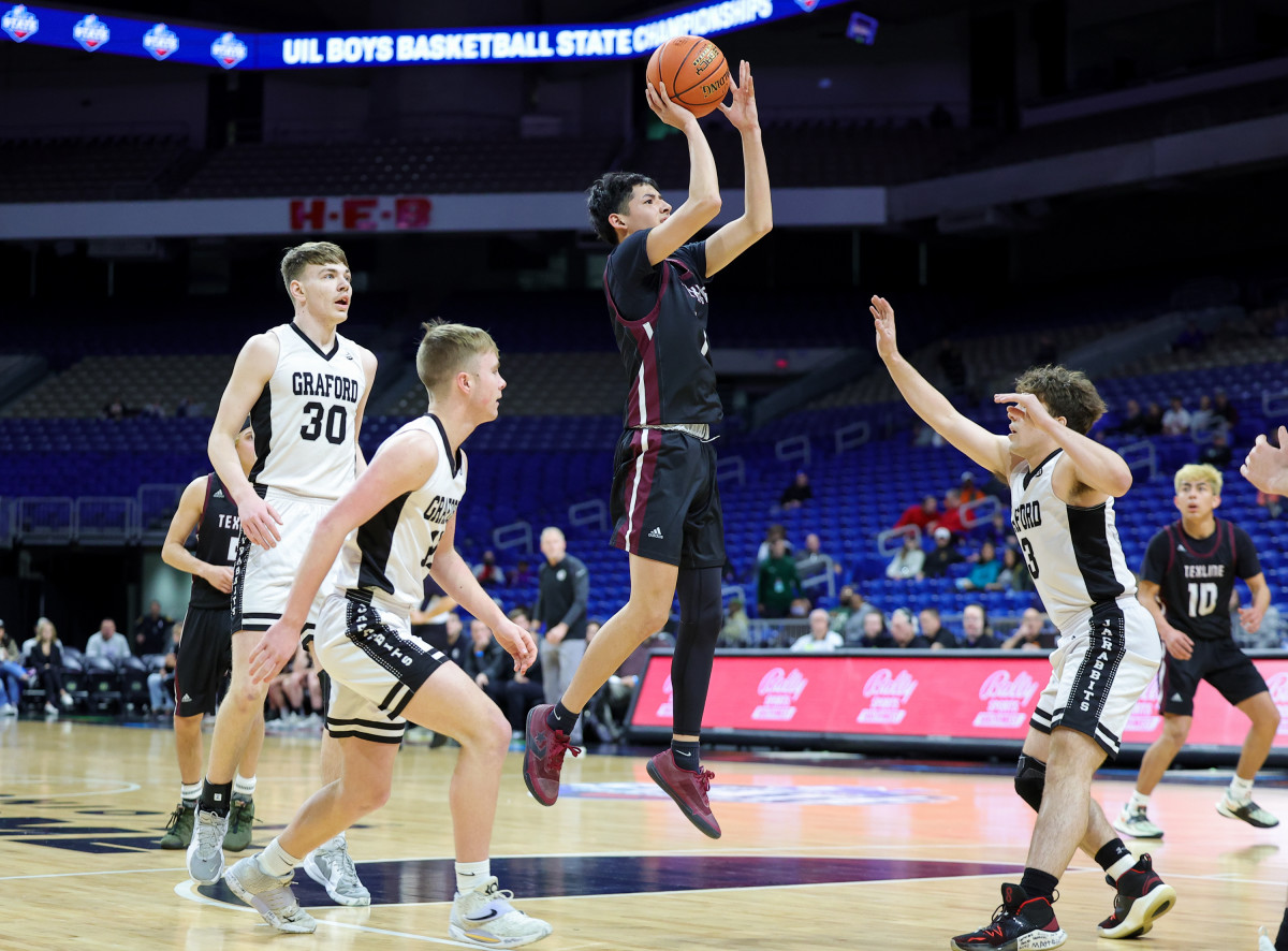 Photos, video Graford beats defending state champ Texline in Texas