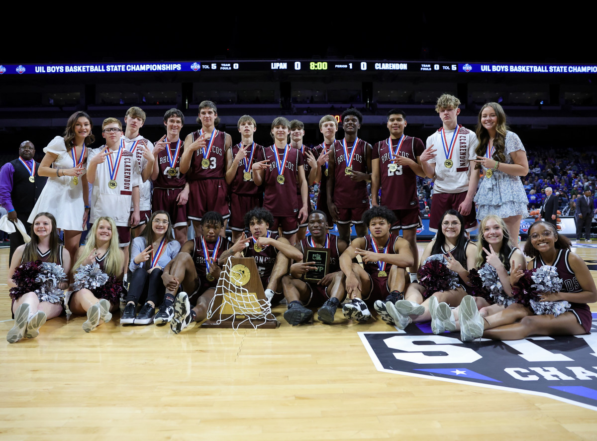 Photos, video LaMarcus Penigar drops 41 to lead Clarendon over Lipan