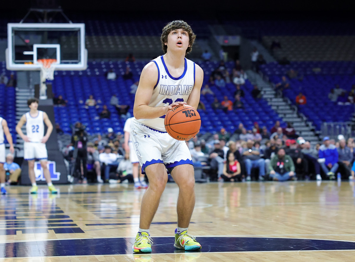 Photos, video LaMarcus Penigar drops 41 to lead Clarendon over Lipan