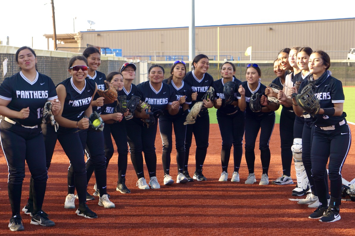 Photos San Antonio O'Connor routs Laredo United South 180 in Game 1