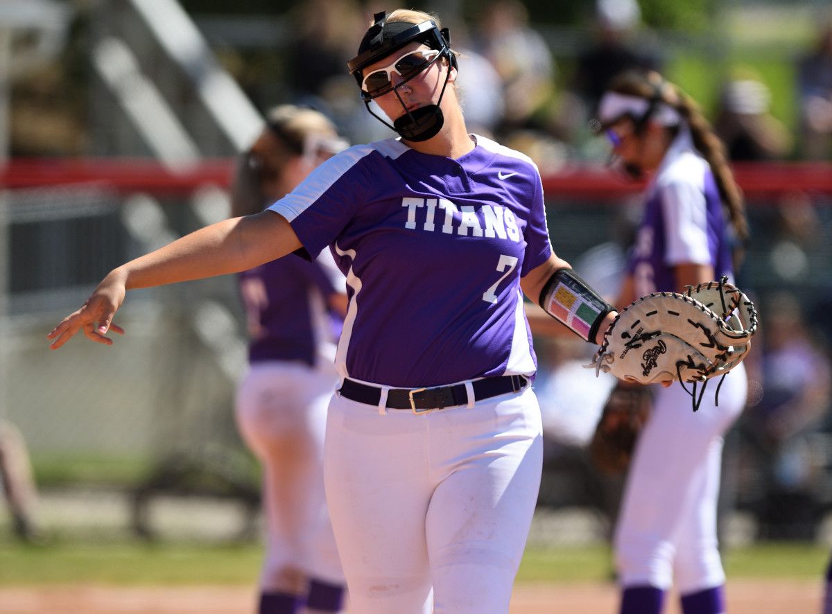 Triway completes the mission, wins OHSAA Division 2 softball state