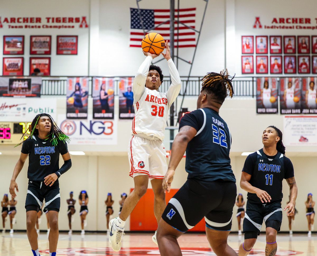 Indiana commit Jakai Newton helps spark No. 4 Newton in season debut
