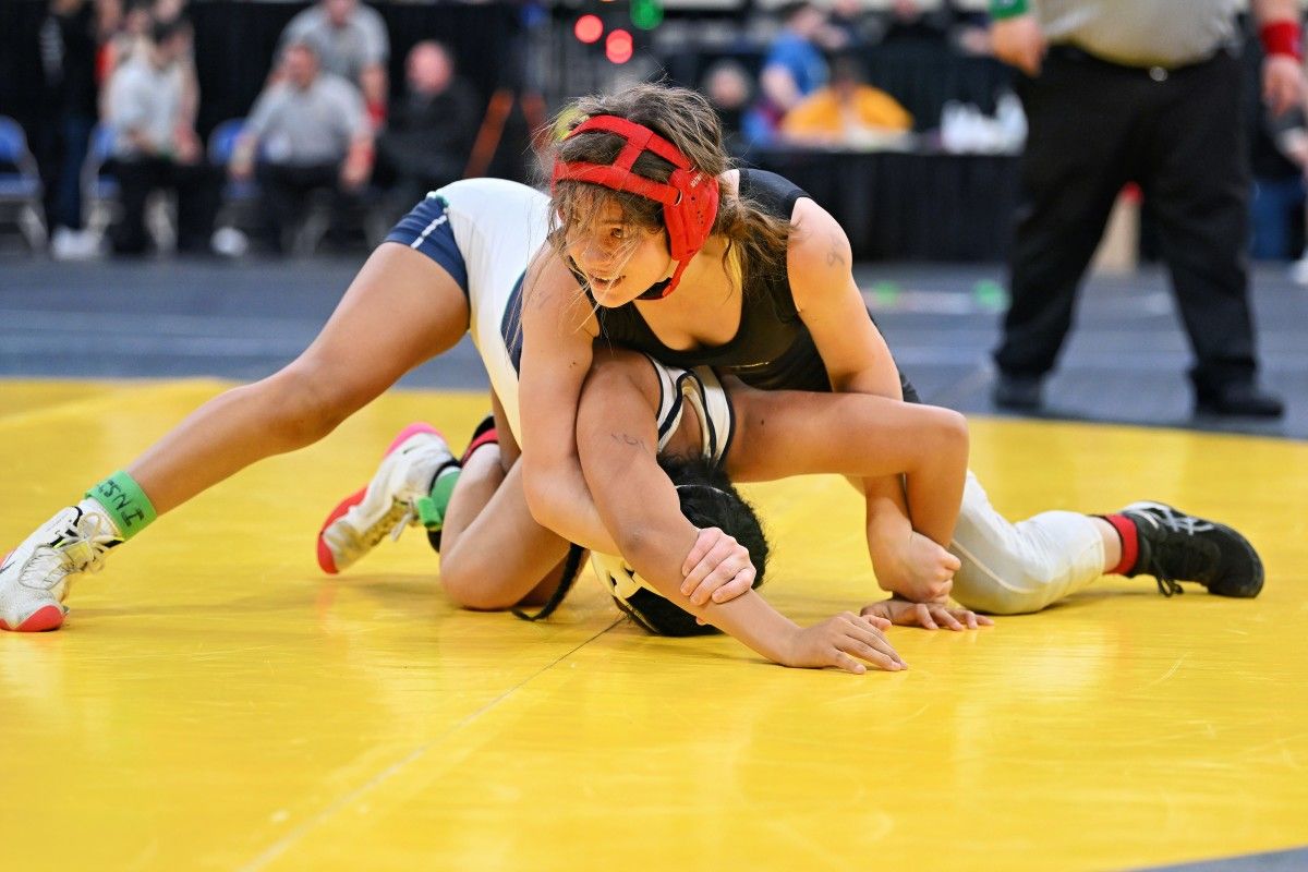 Photos 6A/5A Girls OSAA wrestling state finals Sports Illustrated