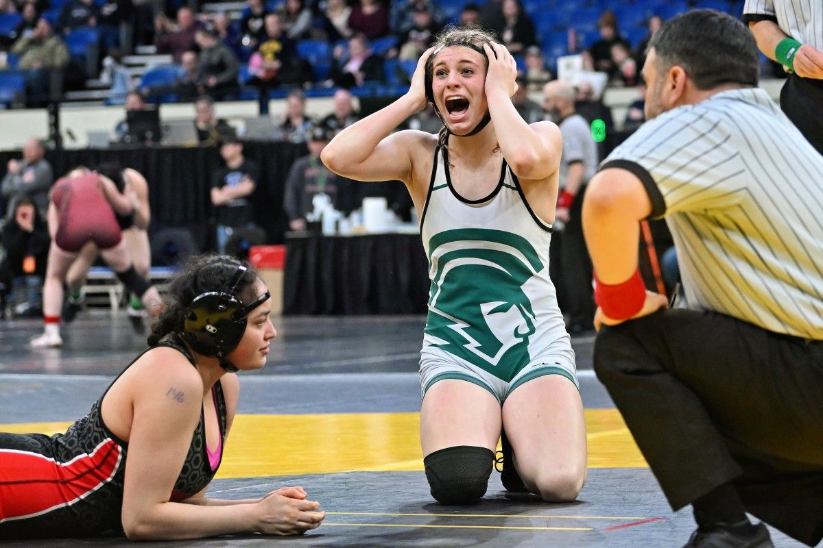 Photos 6A/5A Girls OSAA wrestling state finals Sports Illustrated