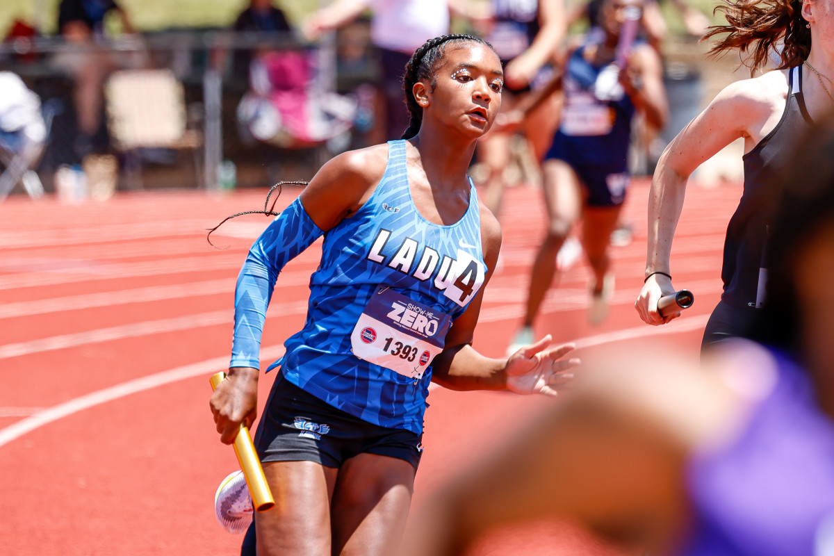 Photos Missouri Class 35 girls track and field championships (Friday