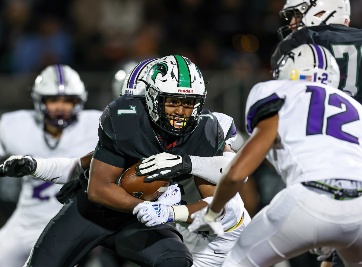Photos: Staley holds off visiting Park Hill South for fourth straight ...