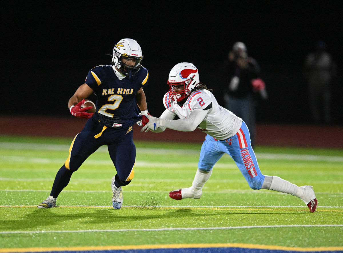 Tallmadge scores final 14 points to defeat Villa AngelaSt. Joseph 217 in playoff opener