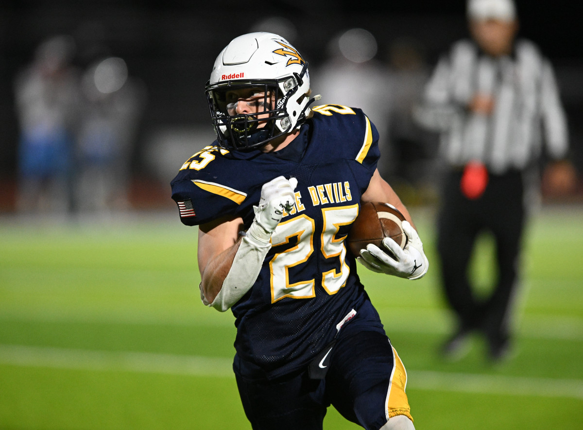 Tallmadge scores final 14 points to defeat Villa AngelaSt. Joseph 217 in playoff opener