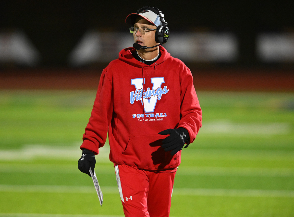 Tallmadge scores final 14 points to defeat Villa AngelaSt. Joseph 217 in playoff opener