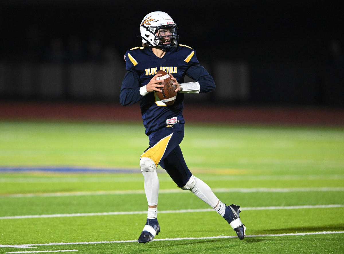 Tallmadge scores final 14 points to defeat Villa AngelaSt. Joseph 217 in playoff opener