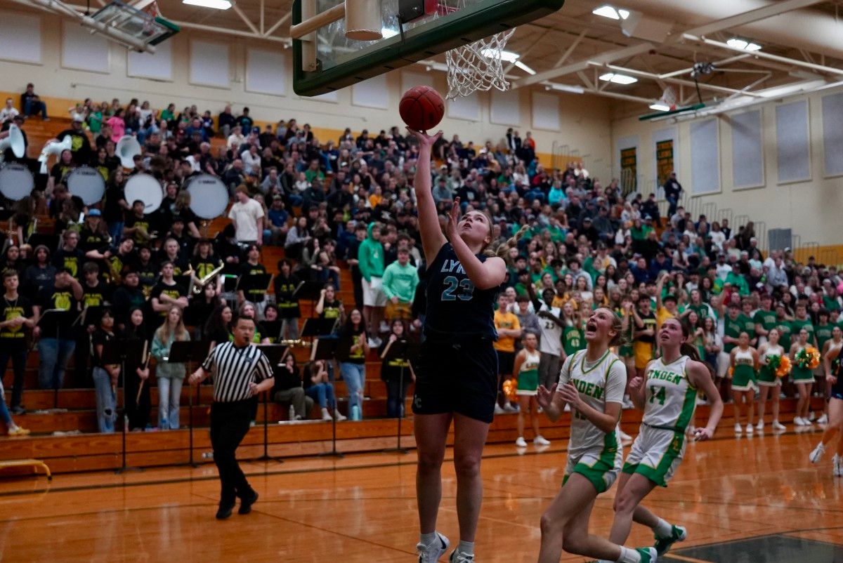 Lynden doubles up Lynden Christian, 6633, in girls basketball rivalry