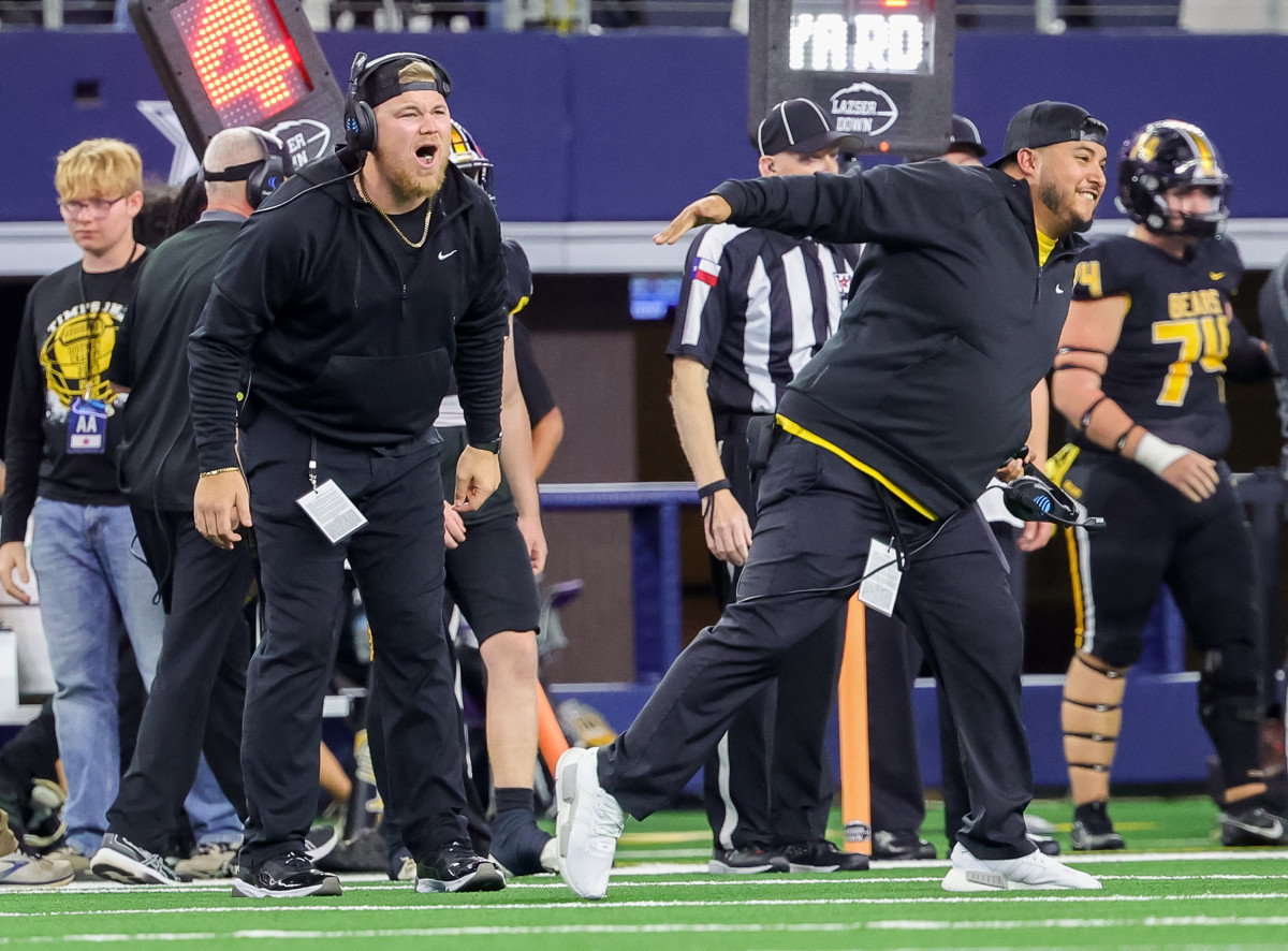 Look Timpson defeats Tolar to win Texas 2A Division 1 state football